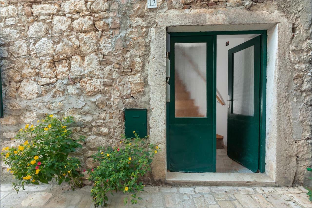 Mariva Downtown Apartment With Free Parking Rovinj Exterior foto